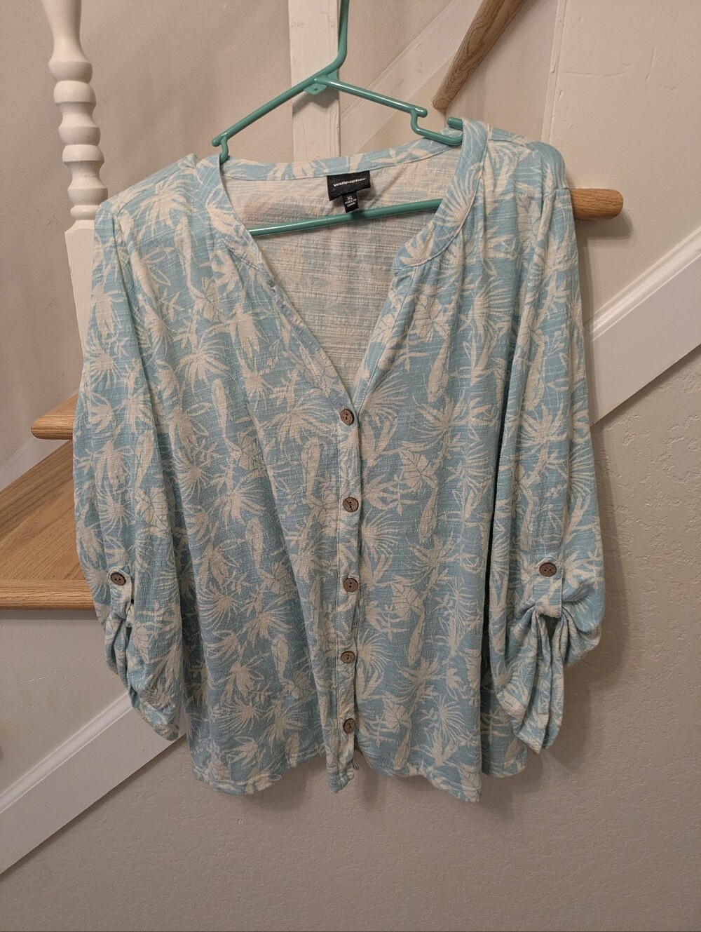 Wallpapher Women's - V Neck Button Down Tunic Top - Light Blue/White - Size XL